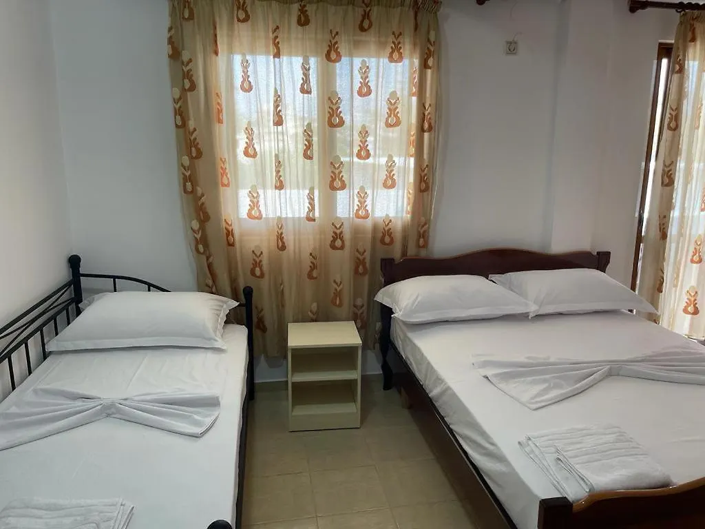 Daire Luli Studios Ksamil